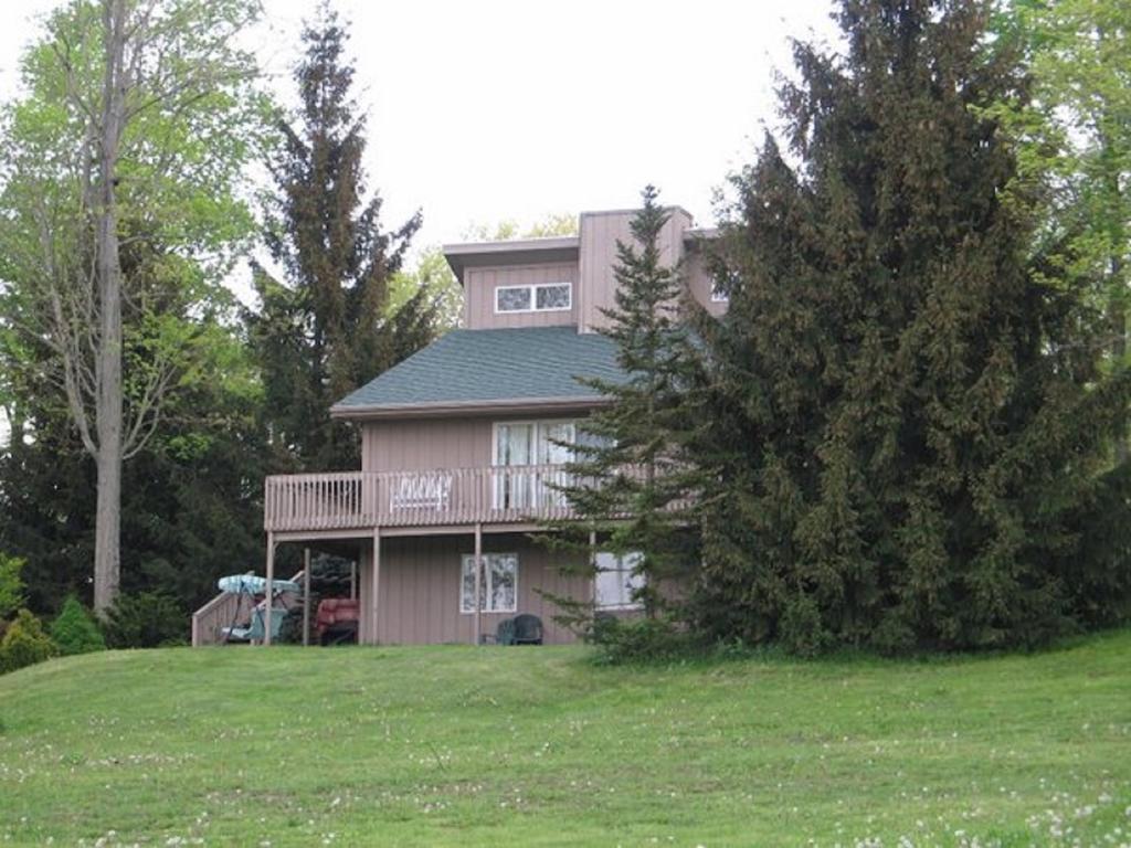 Spruce Hill Inn & Cottages Mansfield Esterno foto