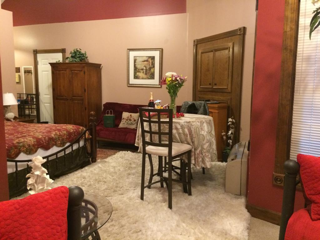 Spruce Hill Inn & Cottages Mansfield Esterno foto